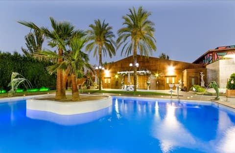 Checkin Camino de Granada, Pool