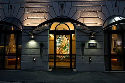 Hotel Windrose, Exterior