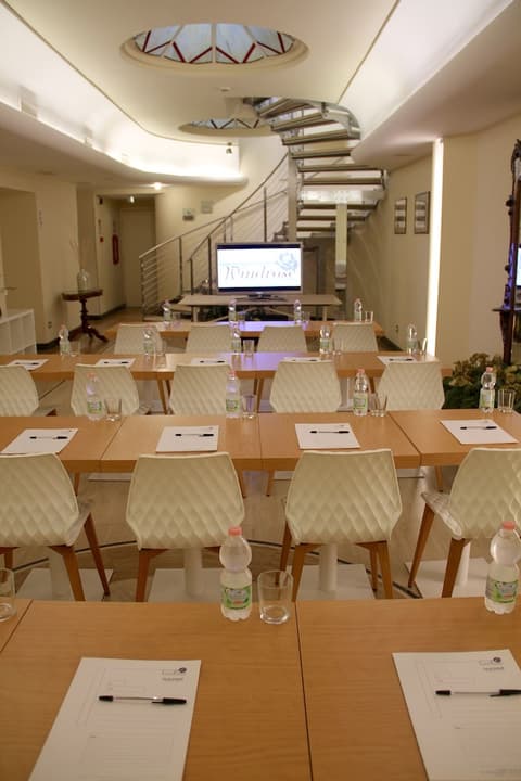 Hotel Windrose, Meeting facility