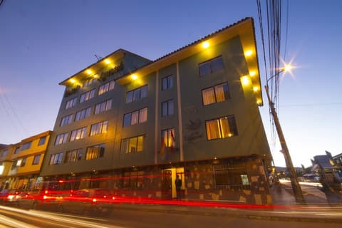 Agustos Cusco, Front of property - evening/night
