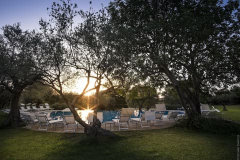 Hotel Masseria degli Ulivi, Outdoor pool