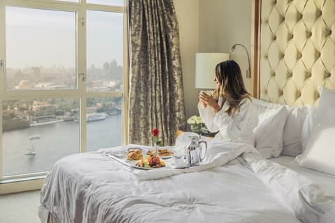 Four Seasons Hotel Cairo at Nile Plaza