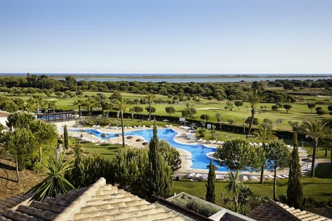 Precise Resort El Rompido - The Club