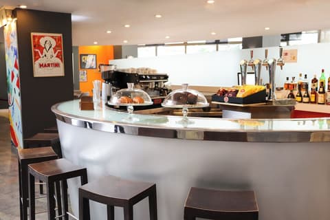 Eurohotel Barcelona Gran Via Fira, Dining