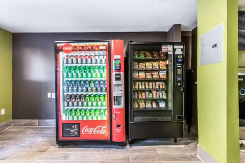 Studio 6 Extended Stay - Savannah, GA