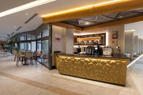 Limak Atlantis De Luxe Hotel & Resort - All Inclusive, Lobby