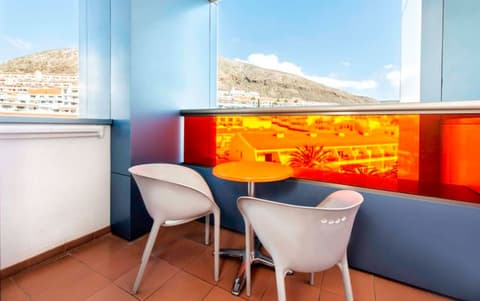 Paradise Park Fun Lifestyle Hotel