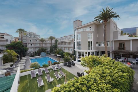 RF San Borondon, Sundeck