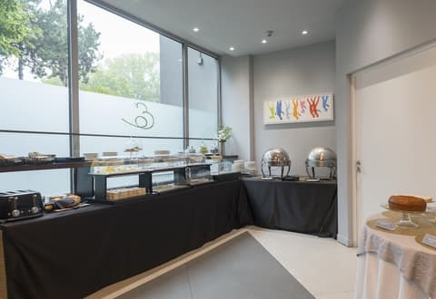 Elizabeth Lifestyle Hotel