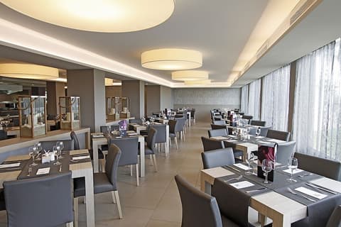 BG Hotel Java