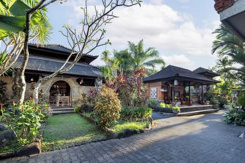 Taman Harum Cottages