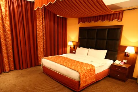Markazia Suites