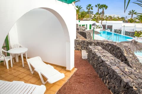 Apartamentos LIVVO Las Gaviotas