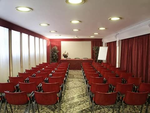 Hotel Terminus & Plaza, Meeting facility
