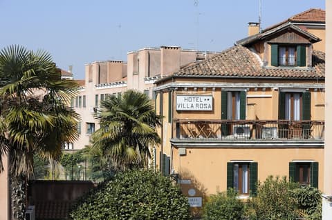 Hotel Villa Rosa
