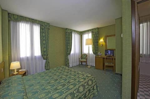 Hotel Nazionale, Room