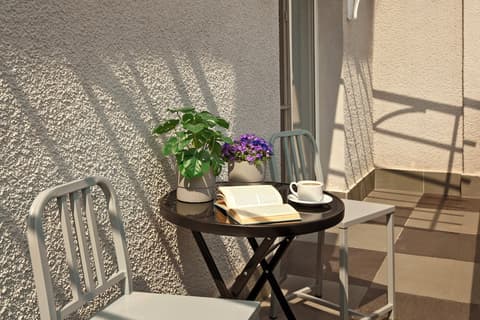 Zeus Essence Bucharest, Trademark Collection by Wyndham, Balcony