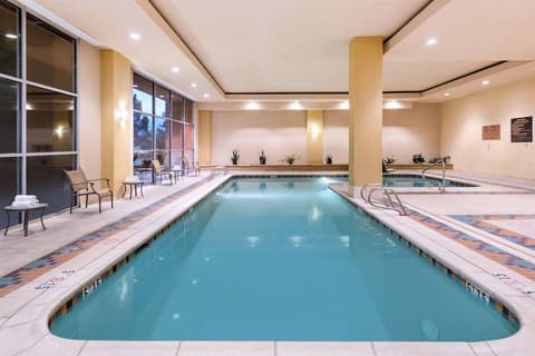 Embassy Suites by Hilton Albuquerque