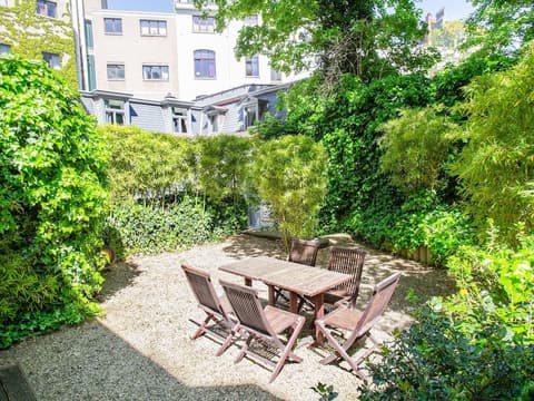 Hotel Du Congres, Terrace/patio