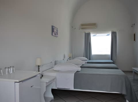 Caldera View Resort - Adults Only, Room