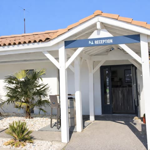 Kyriad Bordeaux - Mérignac Aéroport