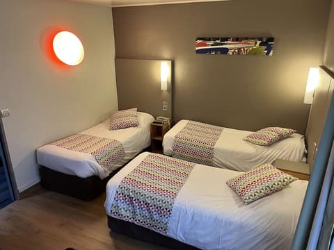 Campanile Paris 14 - Maine Montparnasse, Room