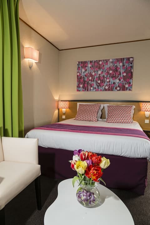 Hotel Paris Louis Blanc, Room