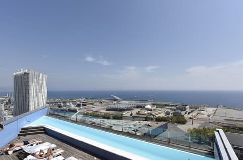 Hotel Barcelona Princess, Infinity pool