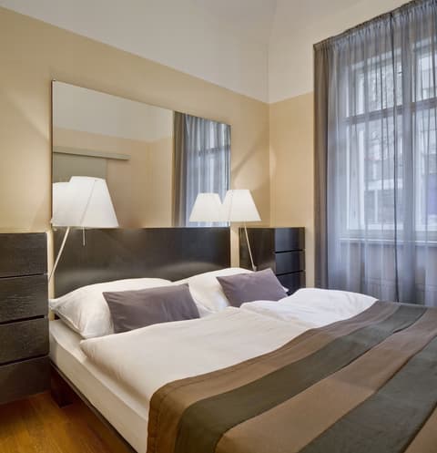 Mamaison Residence Belgicka, Room