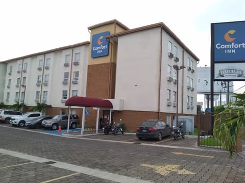 Comfort Inn Real San Miguel, Front of property