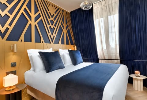 Artemisia Montmartre, Room