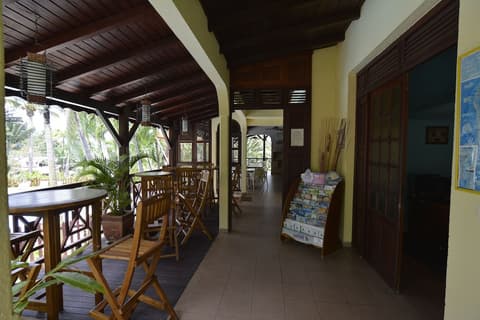 Habitation Grande Anse, Reception