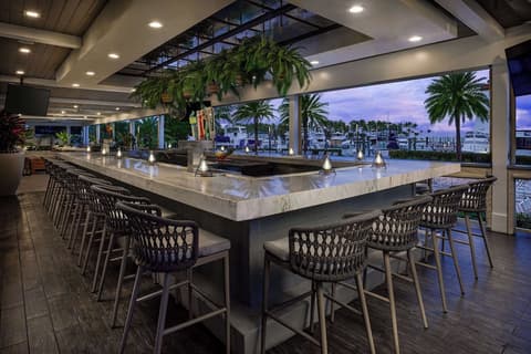 Faro Blanco Resort Marathon Florida Keys, Curio by Hilton, Bar (on property)