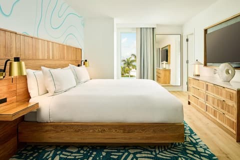 Faro Blanco Resort Marathon Florida Keys, Curio by Hilton