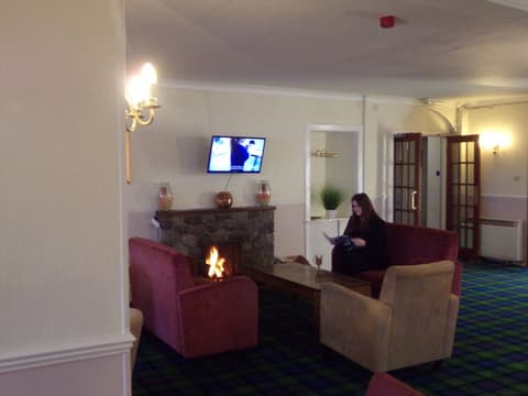 Caledonian Hotel