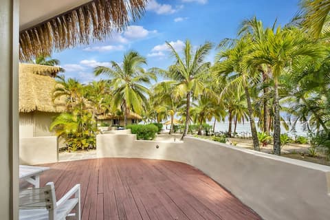 Crown Beach Resort & Spa