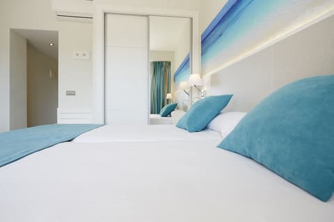 Invisa Hotel Es Pla - Adults Only, Room