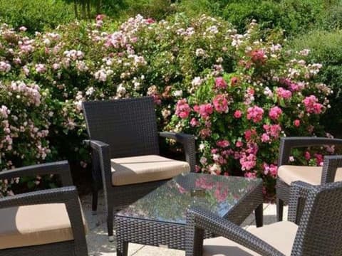 Hotel Campanile Marne La Vallée - Bussy Saint Georges, Exterior