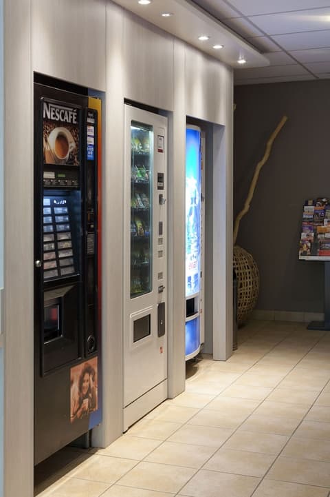 Cyan Hotel Roissy Villepinte Parc Des Expositions