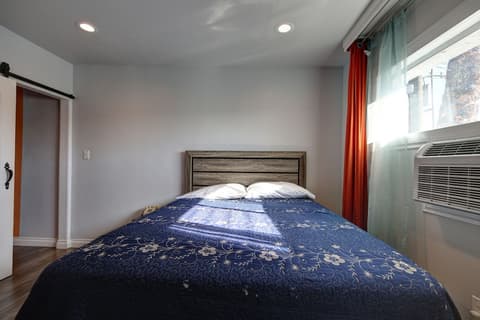 Tradewinds Hotel LAX Airport, Room