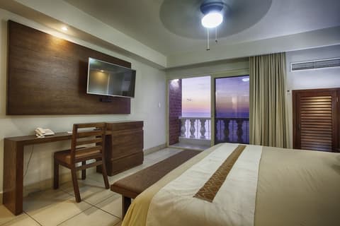 Costa Sur Resort & Spa, Room