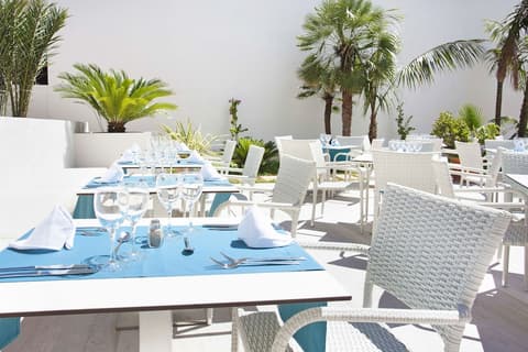 Grupotel Farrutx, Restaurant