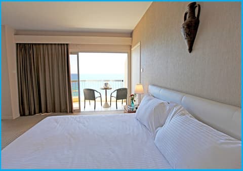 Poseidonia Beach Hotel, Room