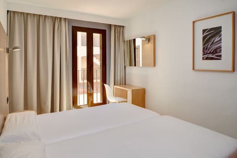Protur Floriana Resort Aparthotel, Room