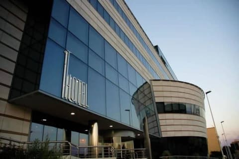 UNA HOTELS T Hotel Cagliari