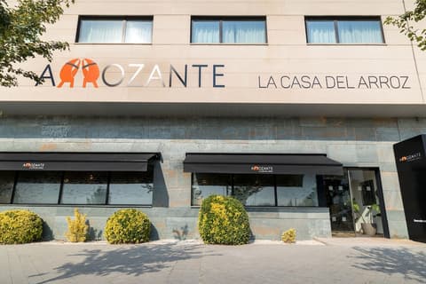 Occidental Aranjuez, Restaurant