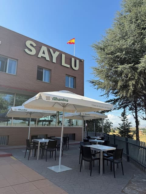 Hotel Saylu, Restaurant
