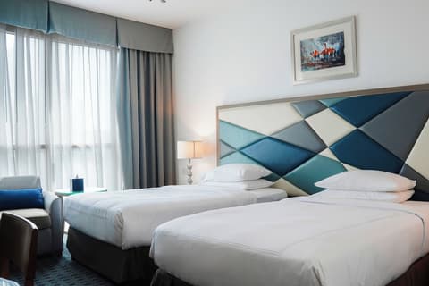Swissôtel Al Murooj Dubai