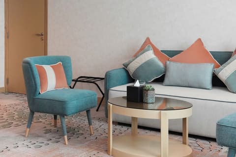 Swissôtel Al Murooj Dubai