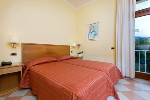 Grand Hotel Moon Valley, Room